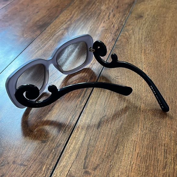 Prada Women Sunglasses - Picture 7 of 7